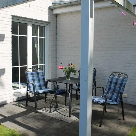 Am Ostseestrand 1 公寓